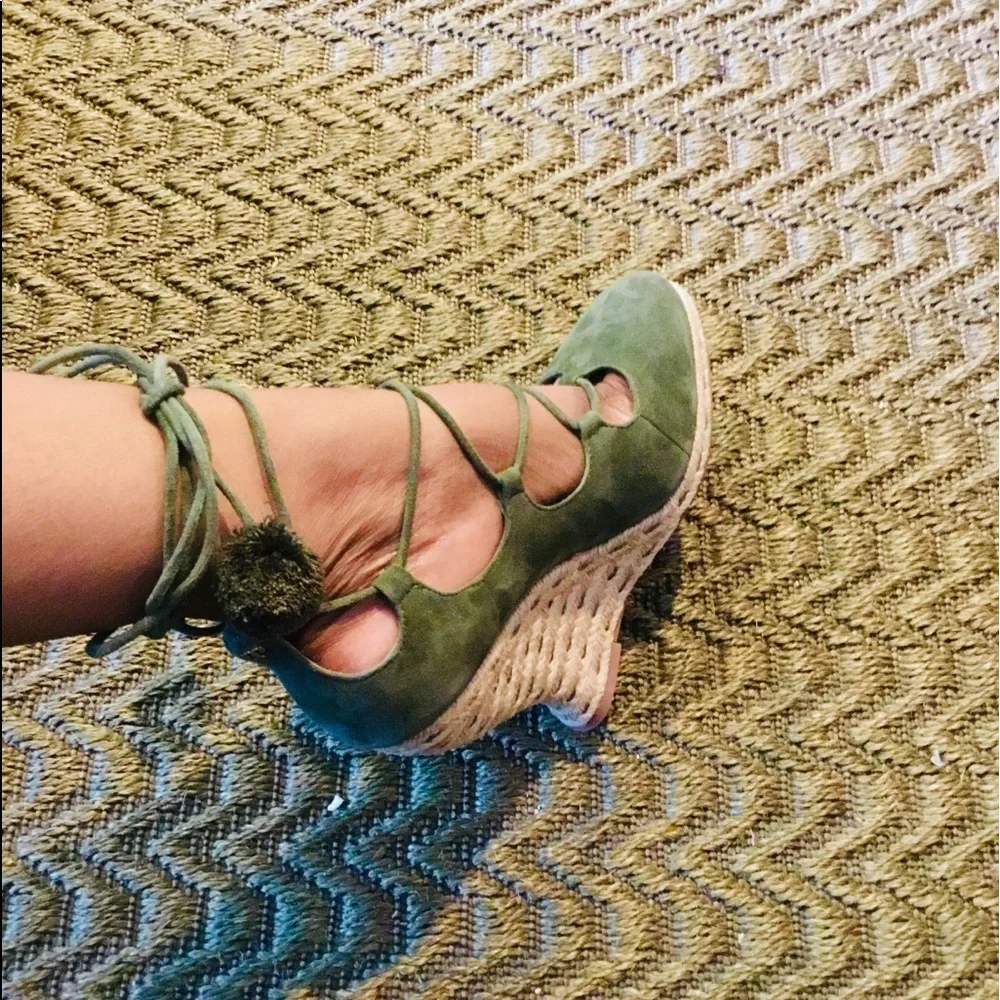 NWT TORY BURCH Wedge Tie-Up Espadrille Green Suede